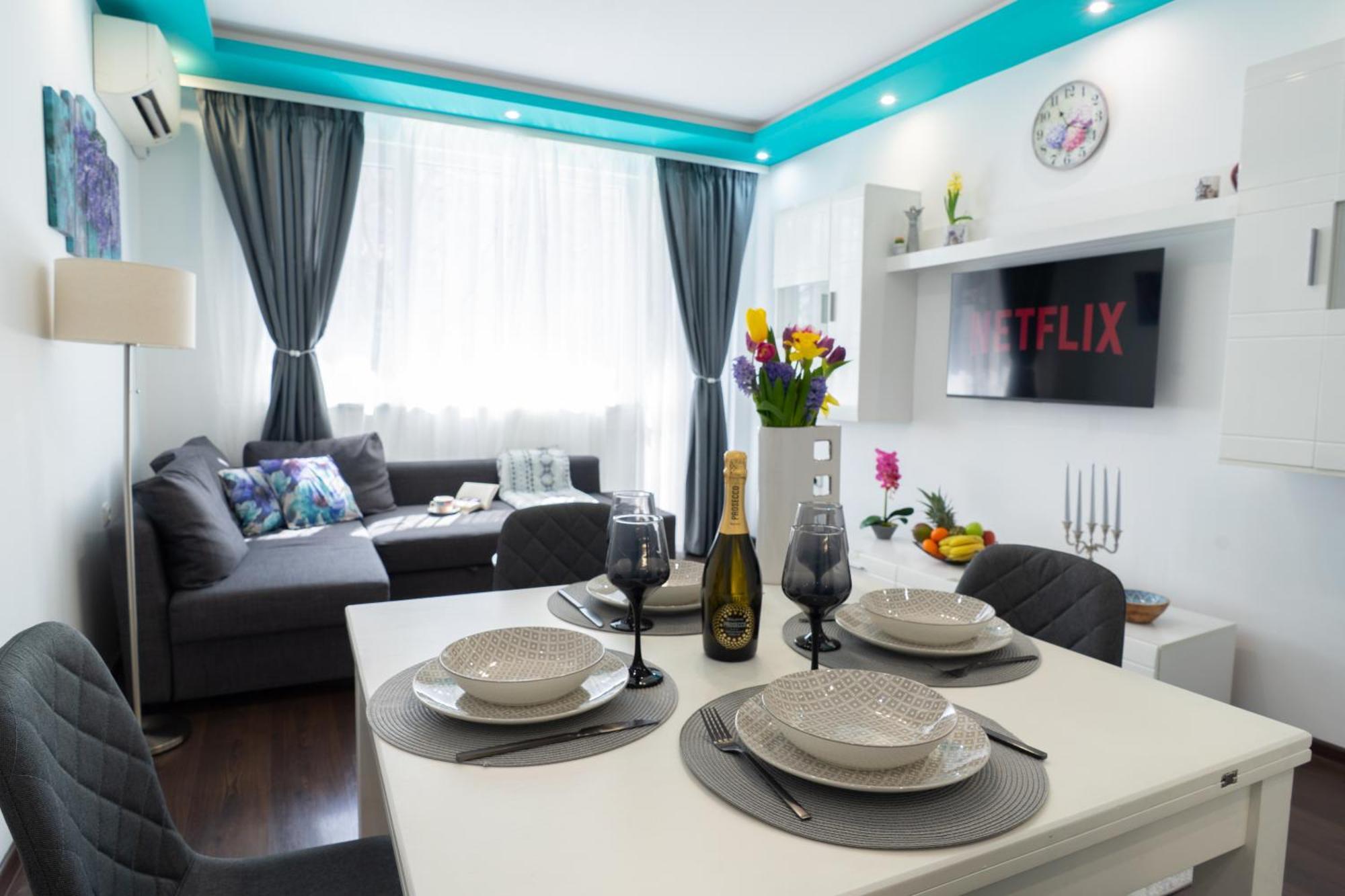Luxury 2 Bedroom Apartment In Central Varna Exteriör bild