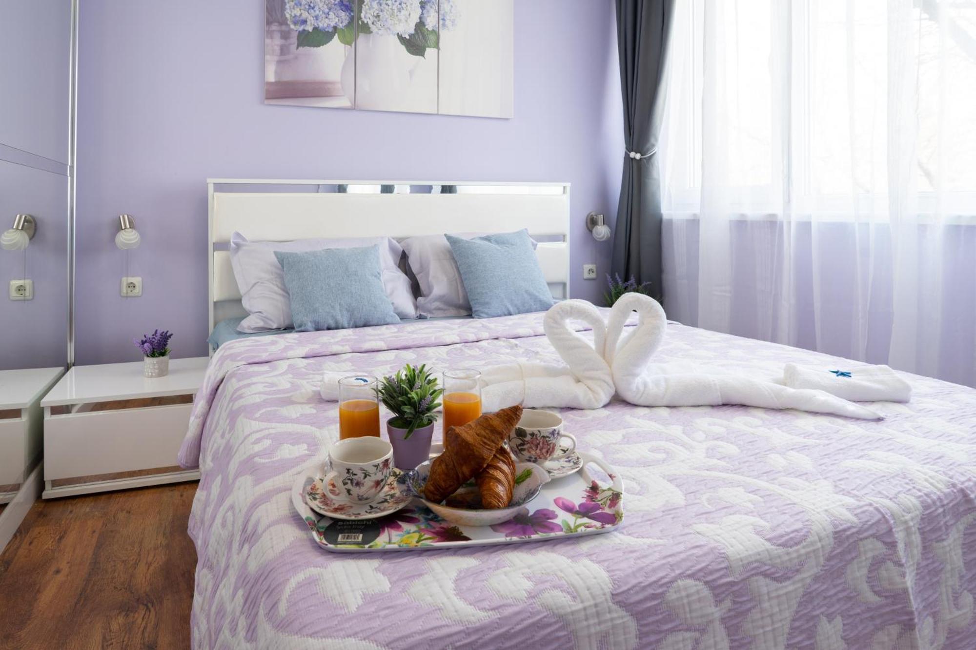 Luxury 2 Bedroom Apartment In Central Varna Exteriör bild